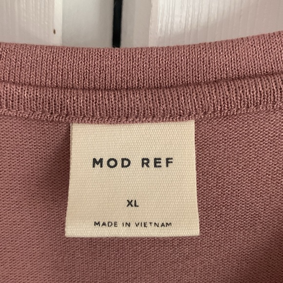 Mod Ref sweater XL - Picture 2 of 6